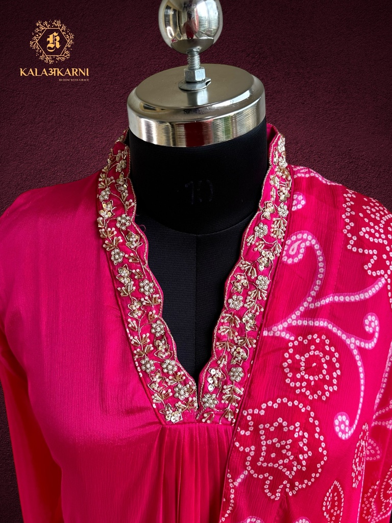 Hand Embroidery V-Neck | Pure Organza Silk | Suit set with Pants | Ivory
